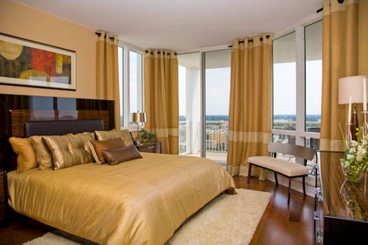 Water's Edge, Coach Master Bedroom